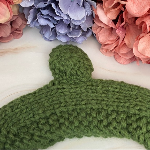 Green Frog Knit Headband & Ear Warmer with Long Ties - Picture 11 of 15